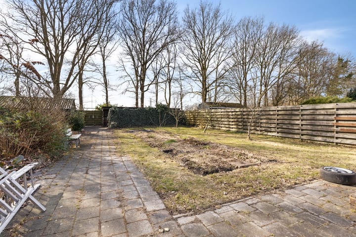 Foto 32 van Spoorsingel 14