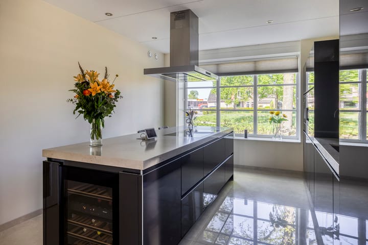 Foto 15 van Lycklamaweg 106