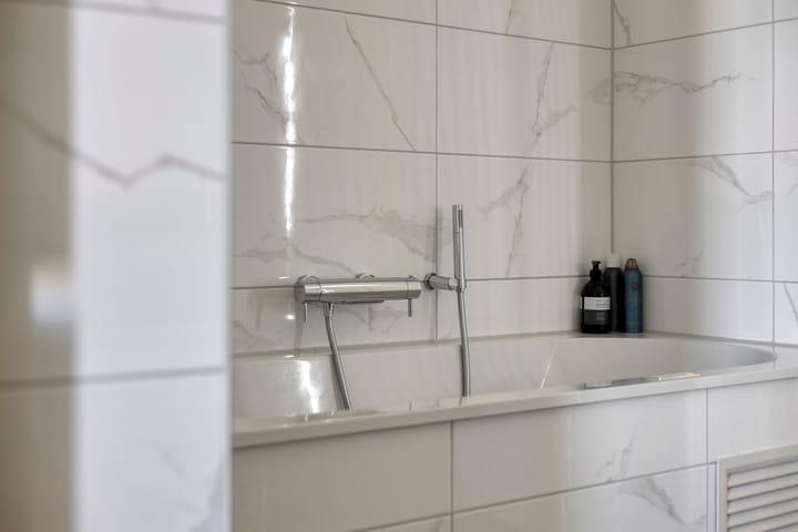 Foto 32 van Lycklamaweg 106