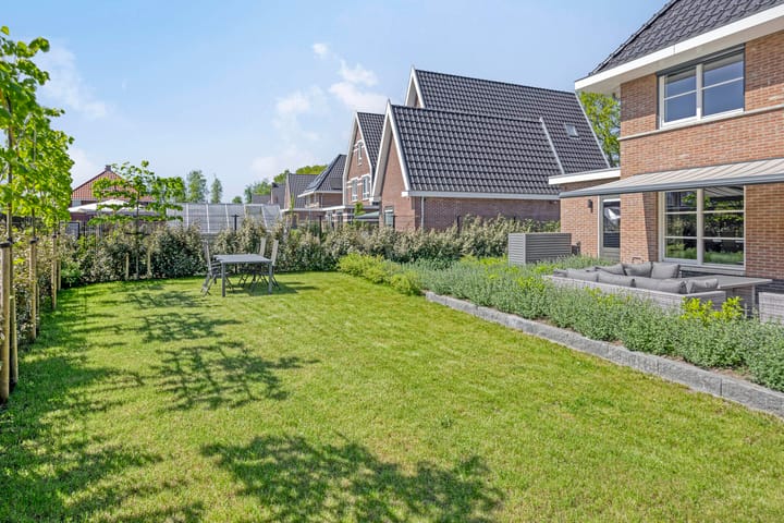 Foto 41 van Lycklamaweg 106