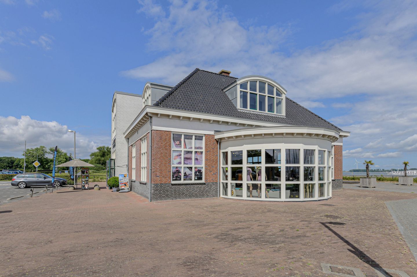 Foto 10 van Lantaarndijk 14