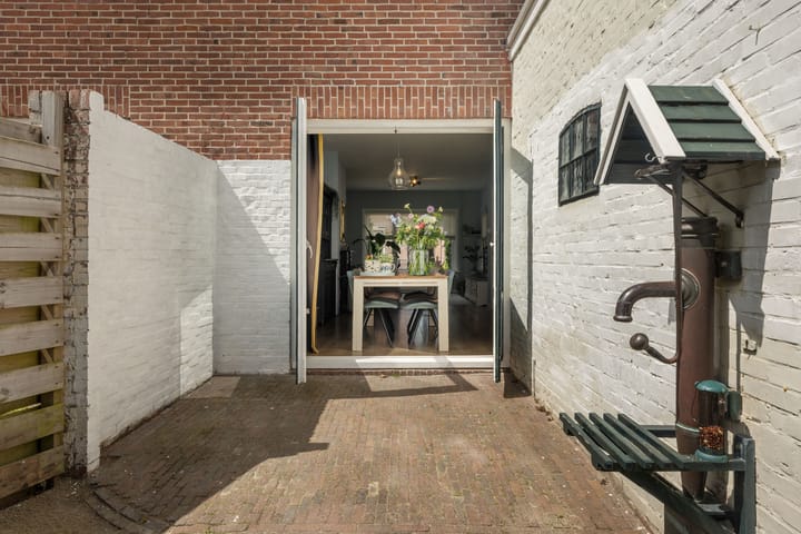 Foto 4 van Ds. Petersenstraat 8