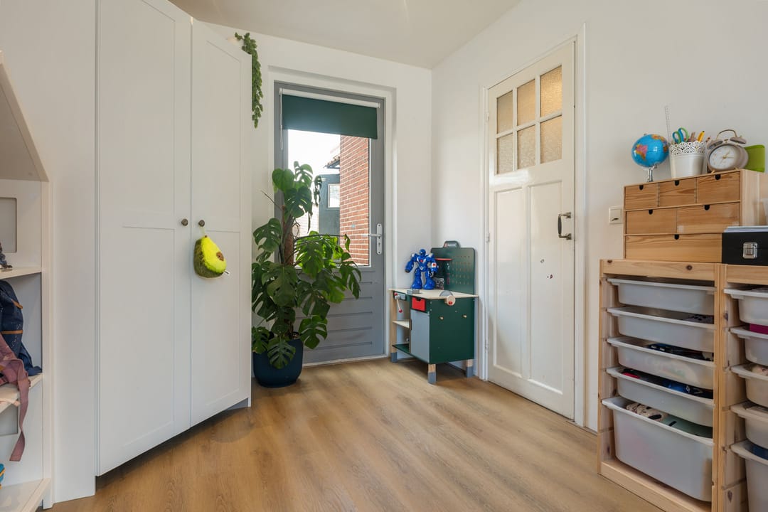 Foto 16 van Ds. Petersenstraat 8