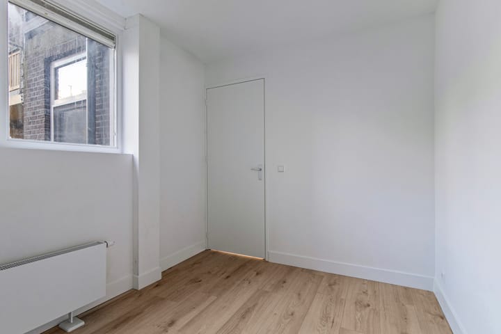 Foto 16 van Burgemeester Bosstraat 61-A