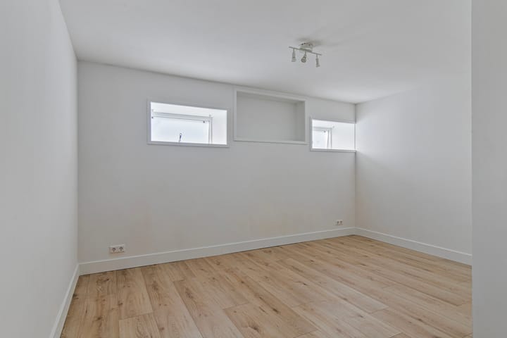 Foto 18 van Burgemeester Bosstraat 61-A