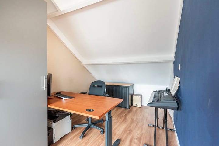 Foto 29 van Weegbree 15