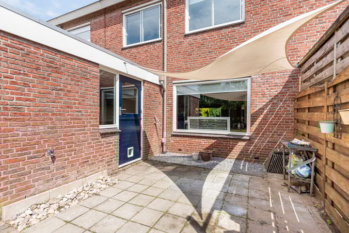 Foto 36 van Weegbree 15