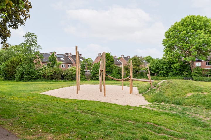 Foto 44 van Weegbree 15