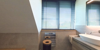 View 360° photos