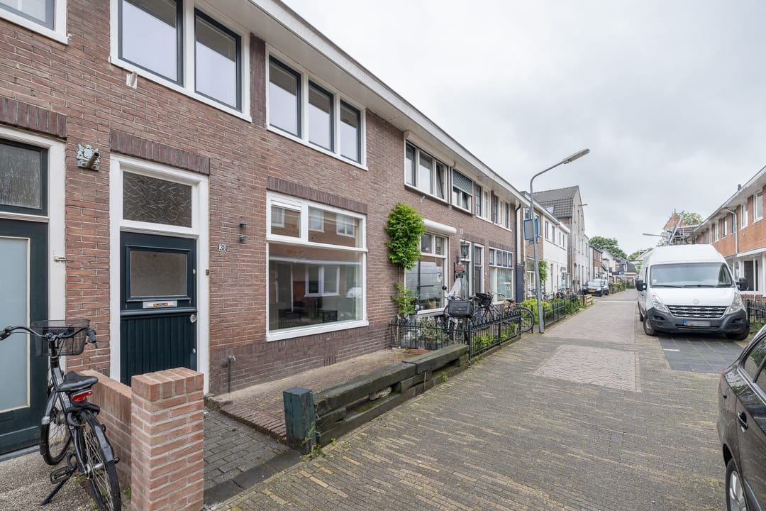 Photo 41 of 3e Oosterstraat 38