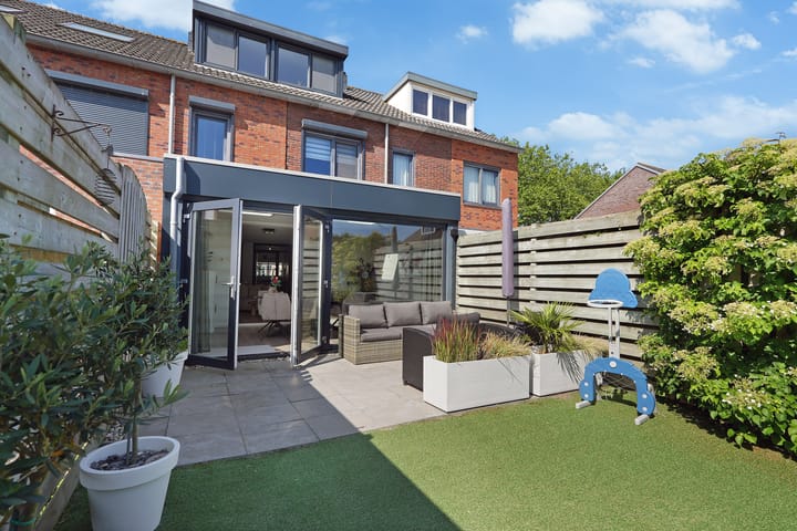 Foto 1 van Volkerakstraat 67