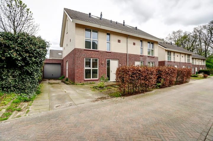 Foto 25 van Hoogven 12