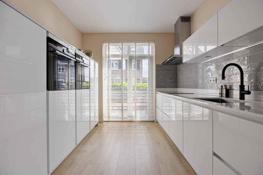 Photo 7 of Nadine Gordimerlaan 11