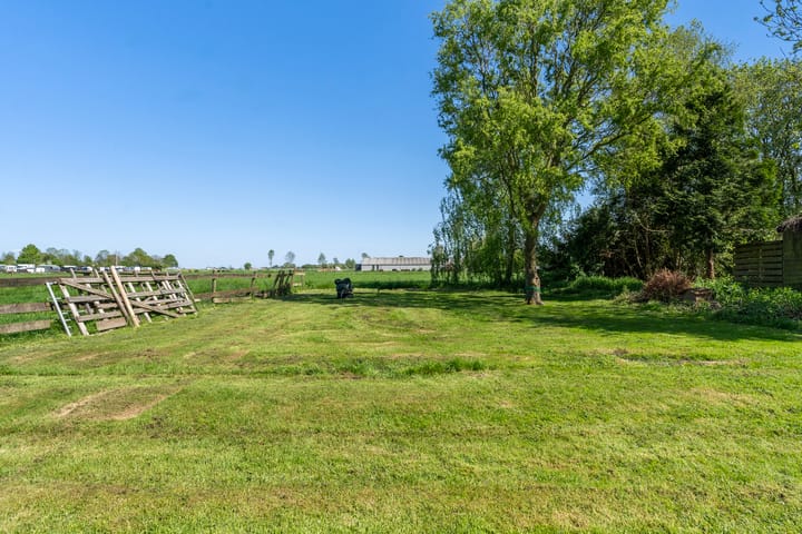 Photo 33 of Krompad 1-D