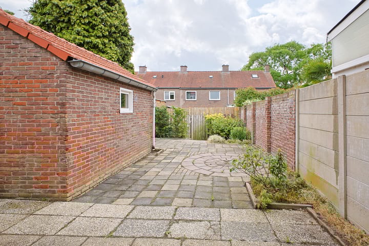 Foto 2 van Pastoor van Eijsstraat 59