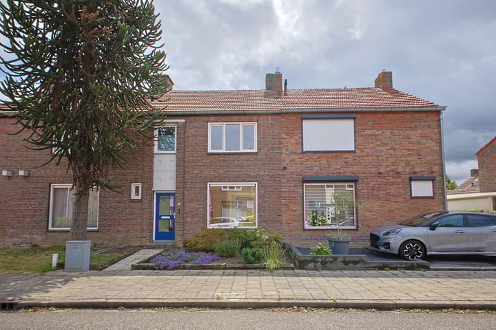 Foto 5 van Pastoor van Eijsstraat 59