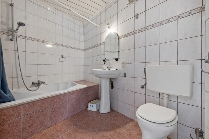 Photo 17 of Nunspeetlaan 107