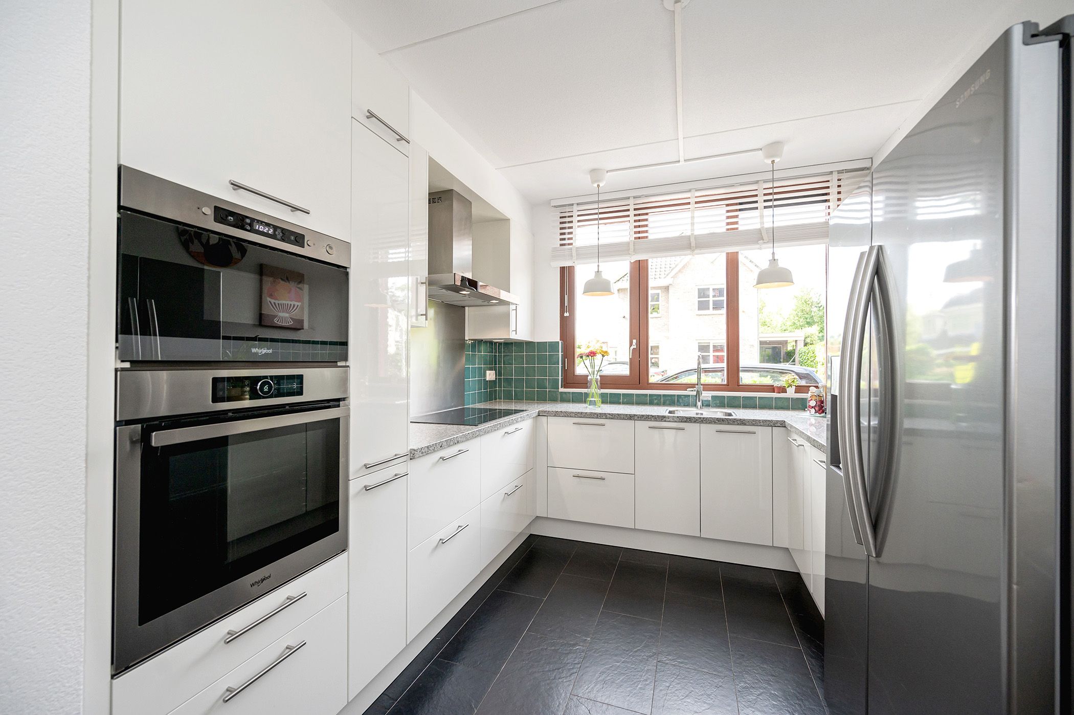 Photo 12 of Tiarastraat 28