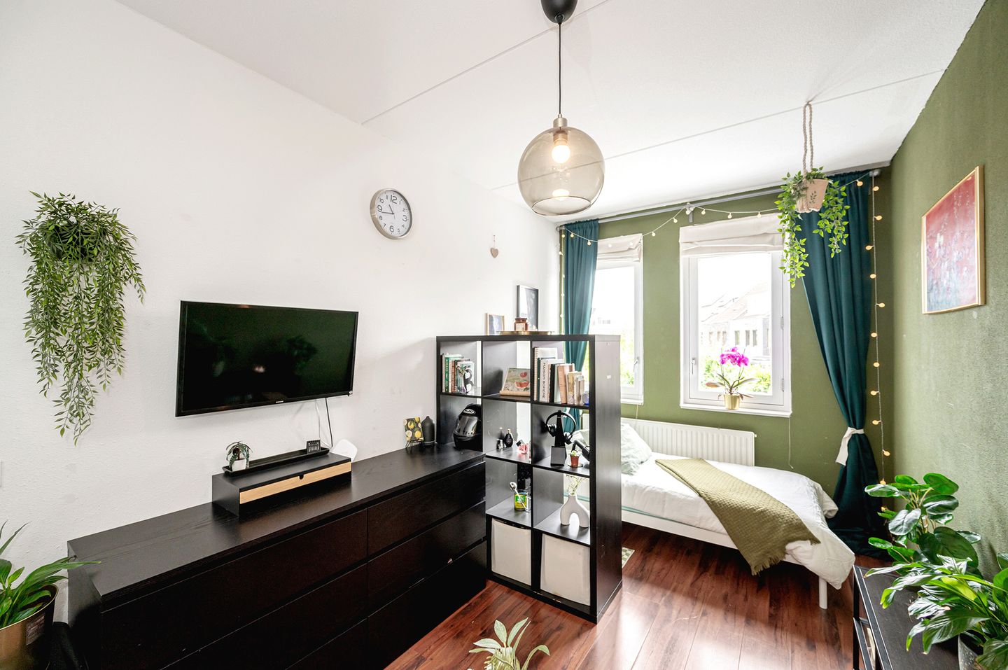 Photo 20 of Tiarastraat 28