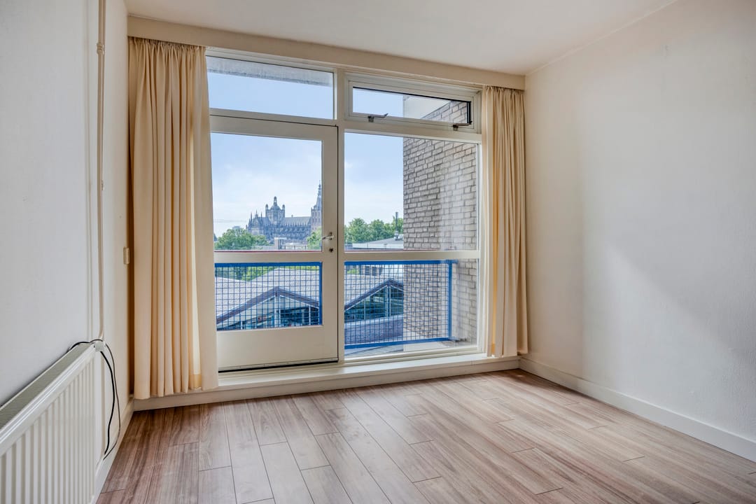 Foto 11 van Burgemeester Loeffplein 22