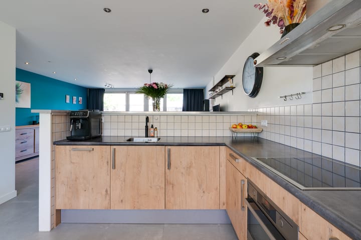 Photo 13 of Ruysdaelstraat 39