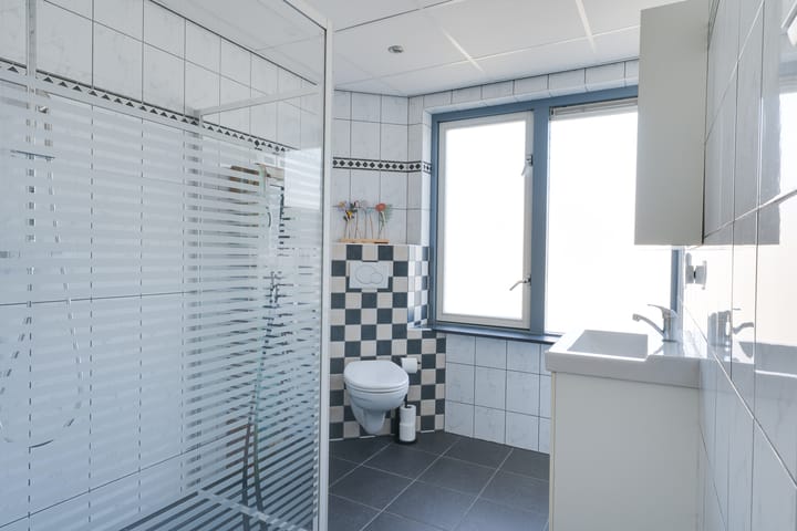 Photo 16 of Ruysdaelstraat 39