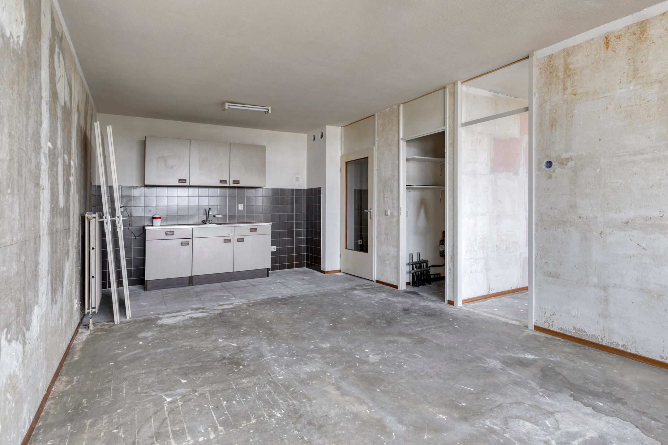 Foto 9 van Henry Moorepassage 210