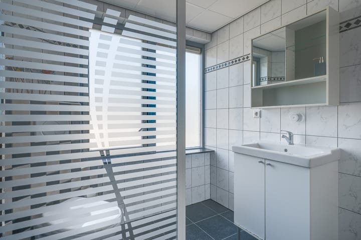 Photo 18 of Ruysdaelstraat 39