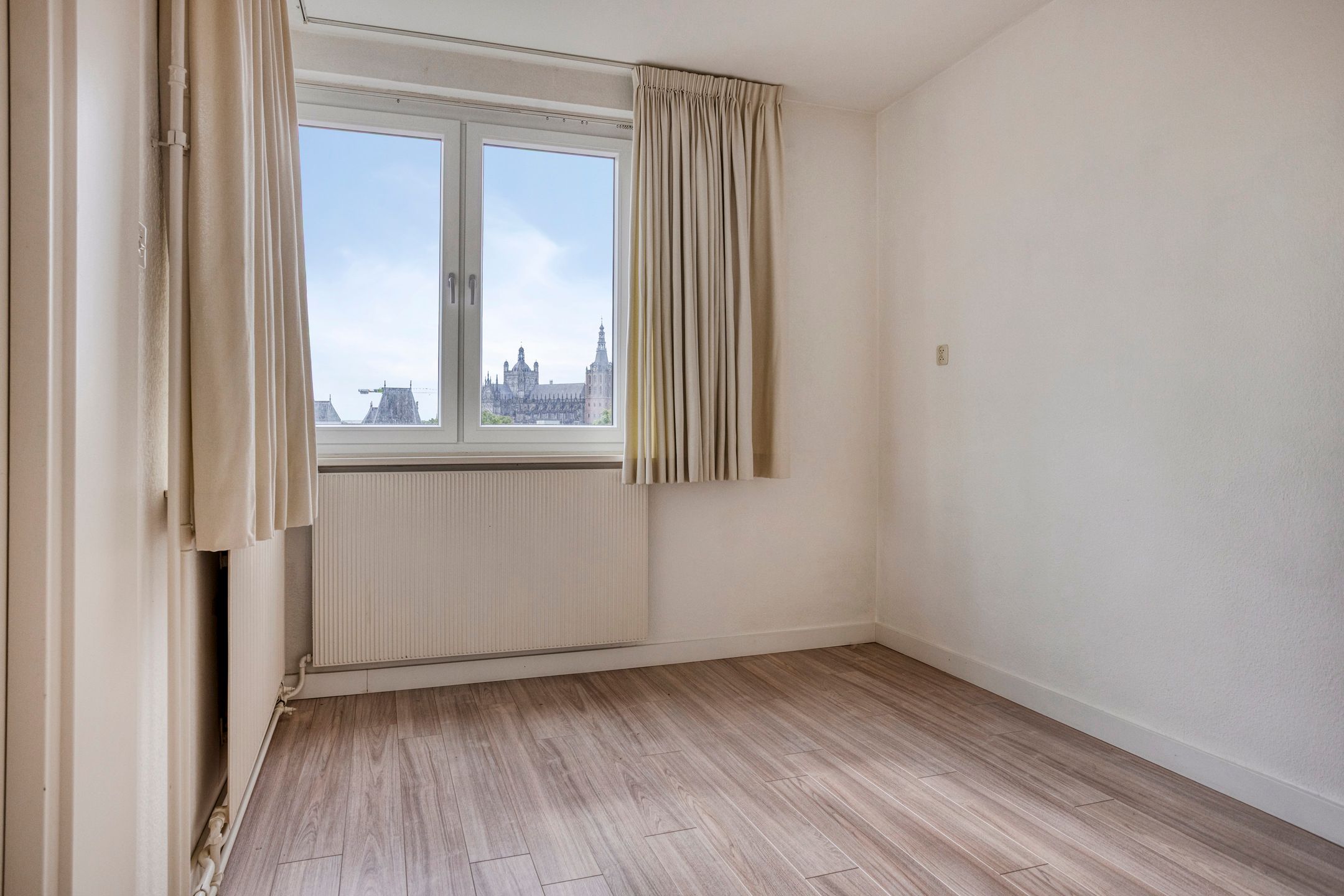 Foto 21 van Burgemeester Loeffplein 22