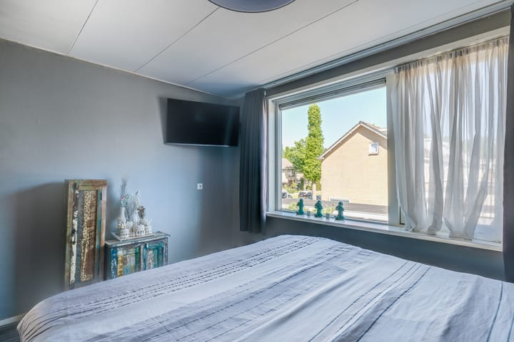 Photo 21 of Ruysdaelstraat 39