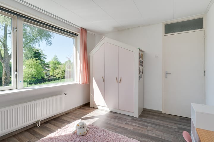 Photo 23 of Ruysdaelstraat 39