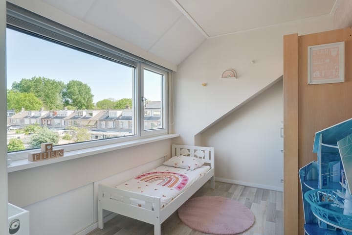 Photo 30 of Ruysdaelstraat 39