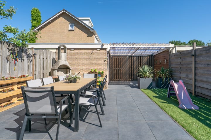 Photo 39 of Ruysdaelstraat 39