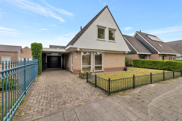 Burgemeester Zwaansweg 1