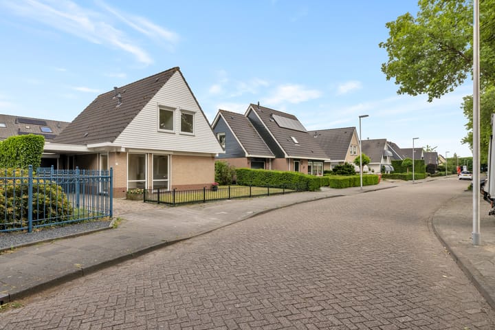 Foto 4 van Burgemeester Zwaansweg 1