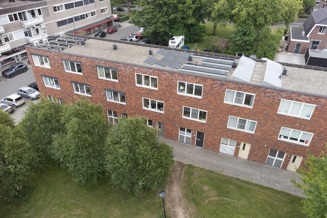 Foto 2 van van Eedenplein 8