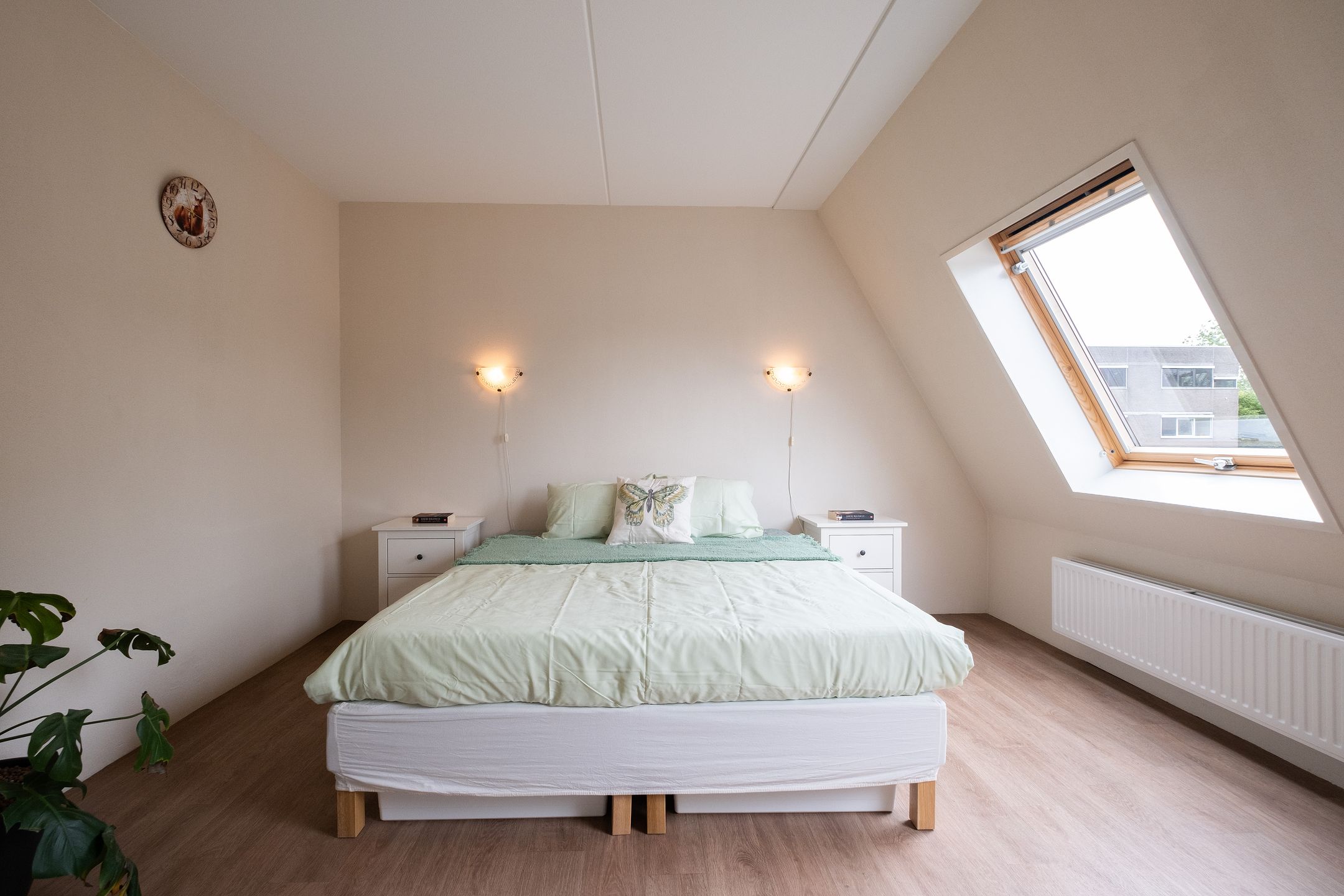 Foto 15 van van Eedenplein 8