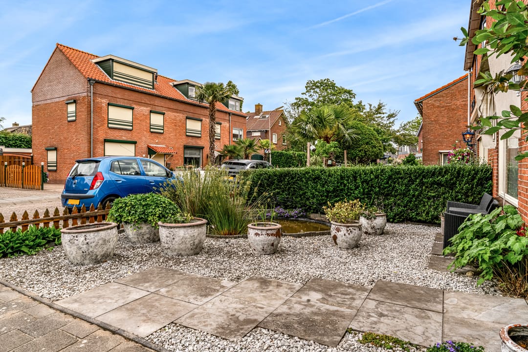 Foto 37 van Burgemeester Bruntstraat 9