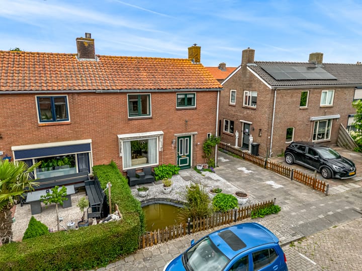 Photo 41 of Burgemeester Bruntstraat 9