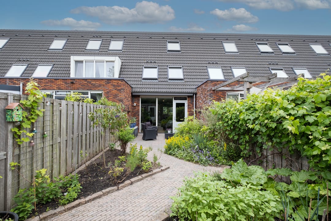 Foto 26 van van Eedenplein 8