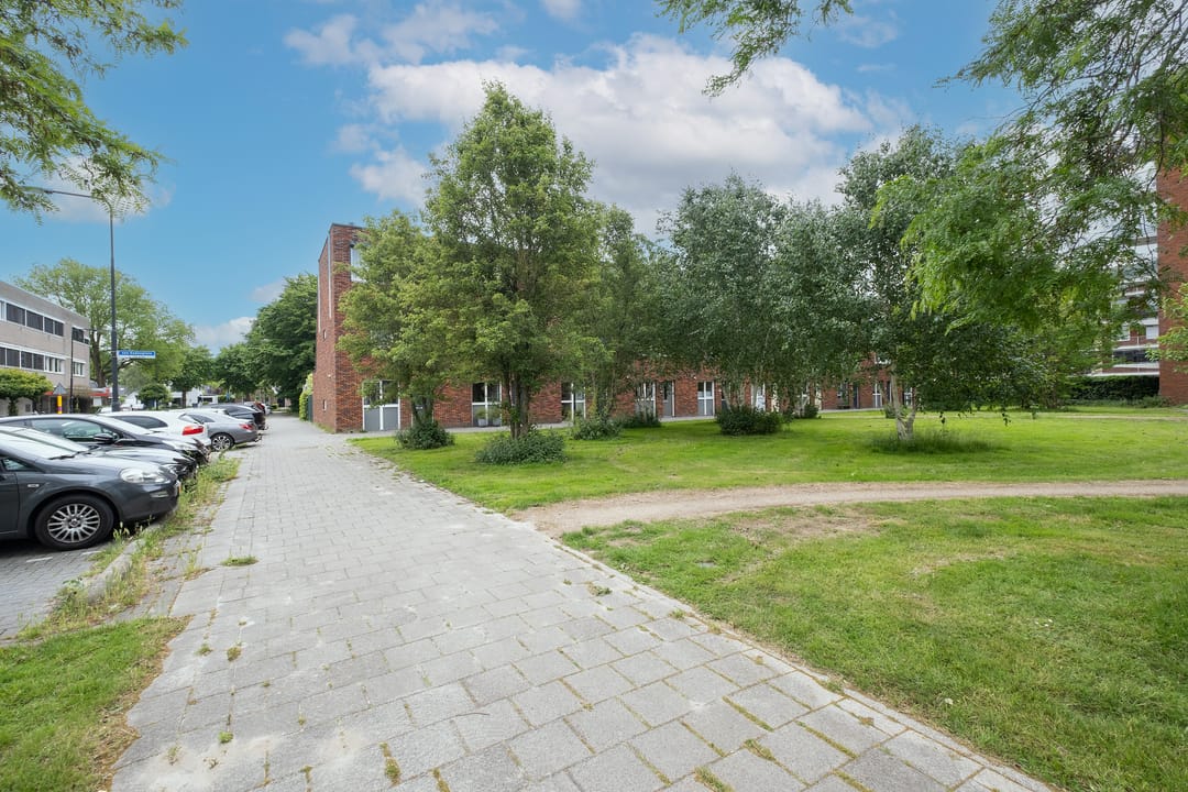 Foto 37 van van Eedenplein 8