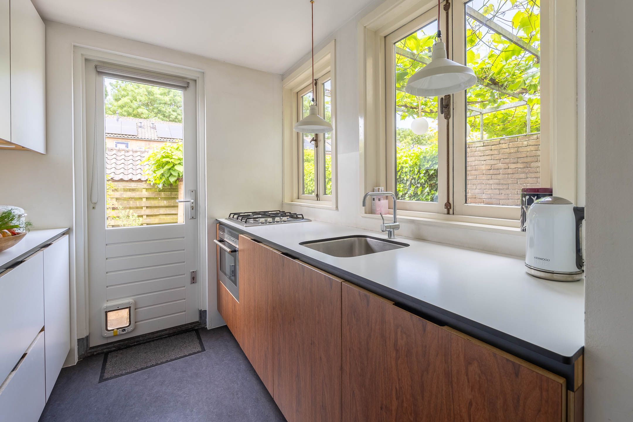 Foto 9 van Borneostraat 15