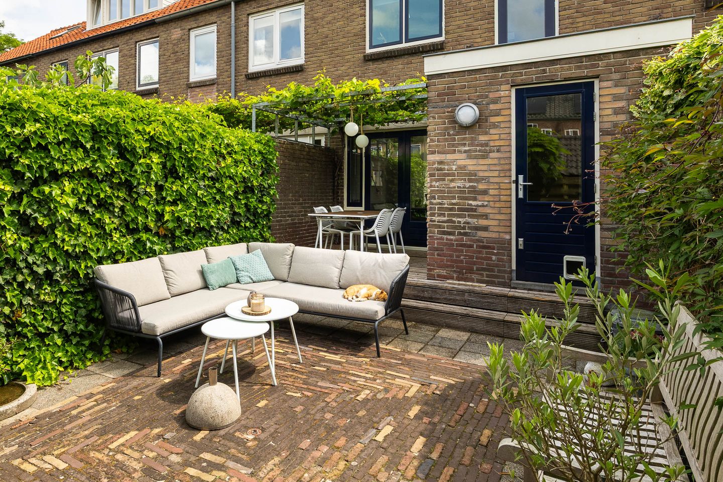 Foto 25 van Borneostraat 15