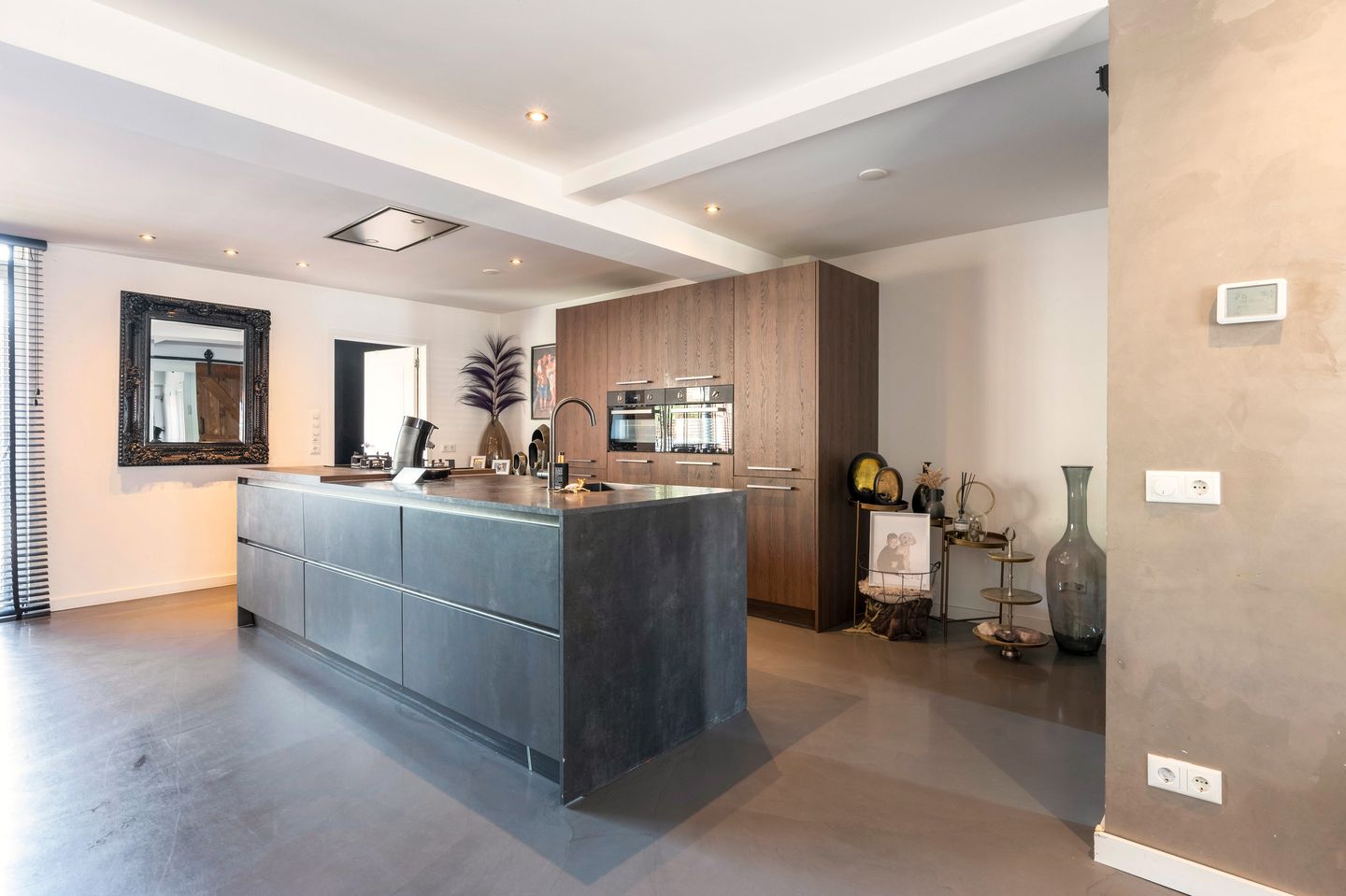 Foto 10 van C. Ouwerkerkstraat 4