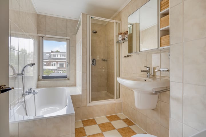 Foto 27 van 1e Weerdsweg 68