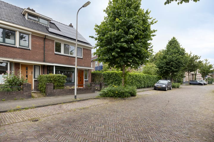 Foto 39 van 1e Weerdsweg 68