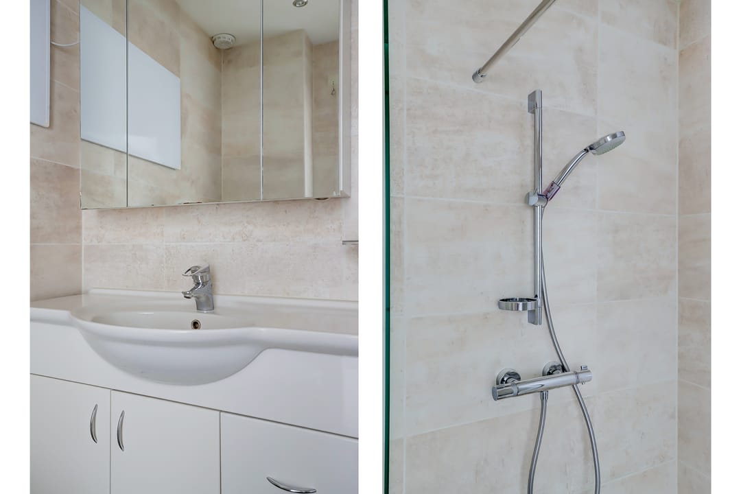 Photo 23 of Burgemeester Nieborgstraat 11