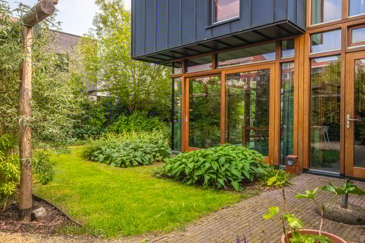 Foto 26 van Notensteinstraat 7