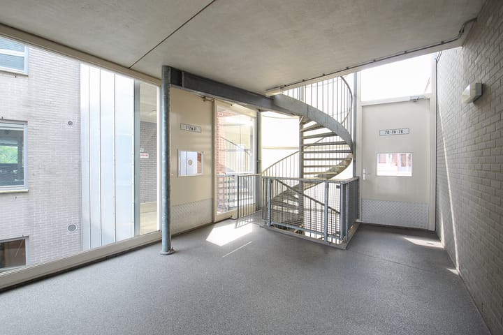 Foto 38 van Crabethstraat 9-E