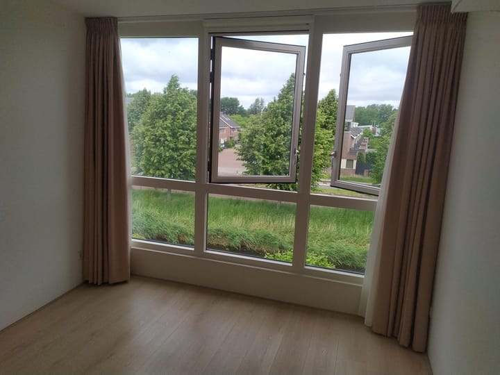 Foto 28 van Louis Couperusstraat 16